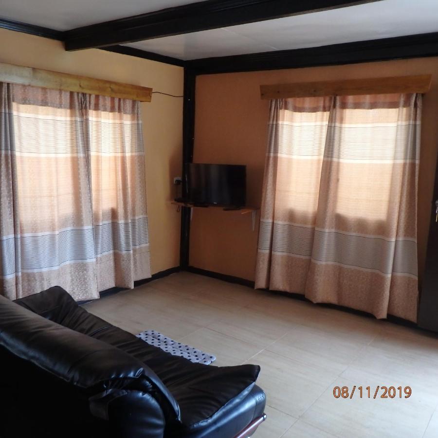 Classixx Inn Nausori Buitenkant foto