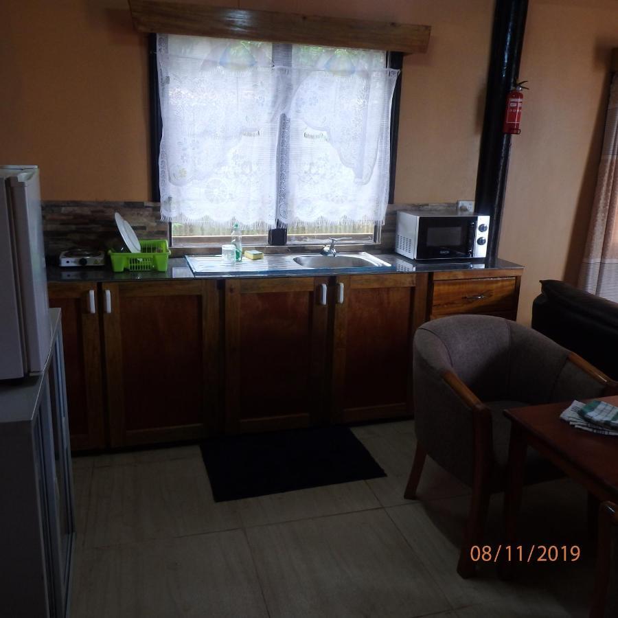 Classixx Inn Nausori Buitenkant foto